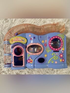 VTG LITTLEST PET SHOP LPS 2004 Little Pet Lovin' Playhouse Set Hasbro AS IS